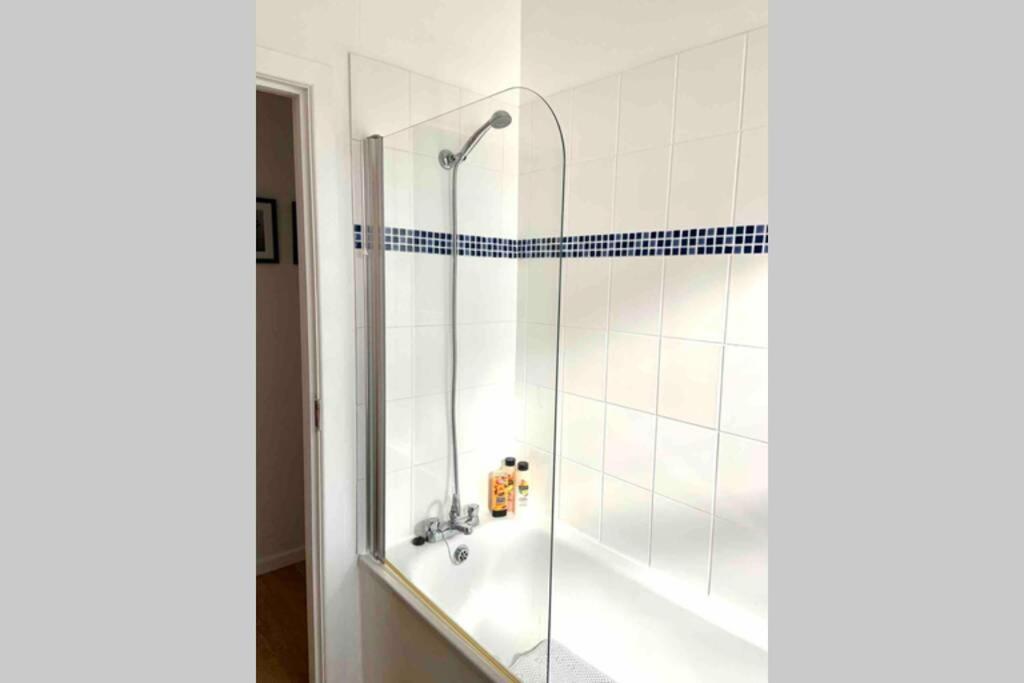 Flat 5 Eia House Apartment Belfast Exterior foto